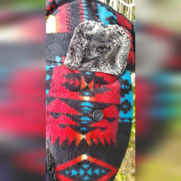 Tribal-Inspired Signature Collection BUNDLE (2XL Joggers/Hat) - Picture 13 of 14